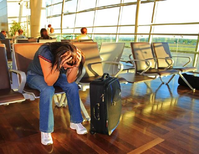 Who claims for Flight Delay Compensation? | FairPlane UK image