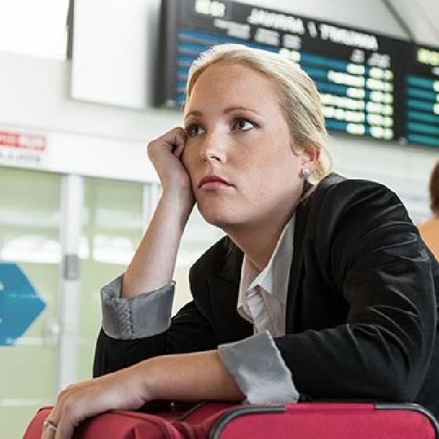Top 5 Destinations with the Worst Flight Delays | FairPlane UK image