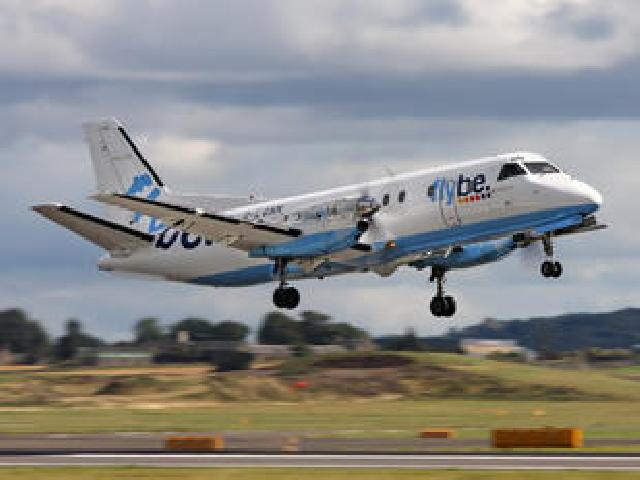 Flybe Flight Makes Emergency Landing Due to Mid-Air Hydraulics Failure | FairPlane UK image