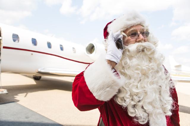 Pay for Christmas by making that Flight Delay Compensation Claim | FairPlane UK image